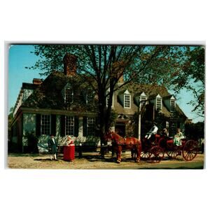 Raleigh Tavern Williamsburg VA Mirro-Krome Postcard Colonial Carriage